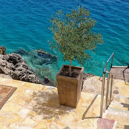 Sea House